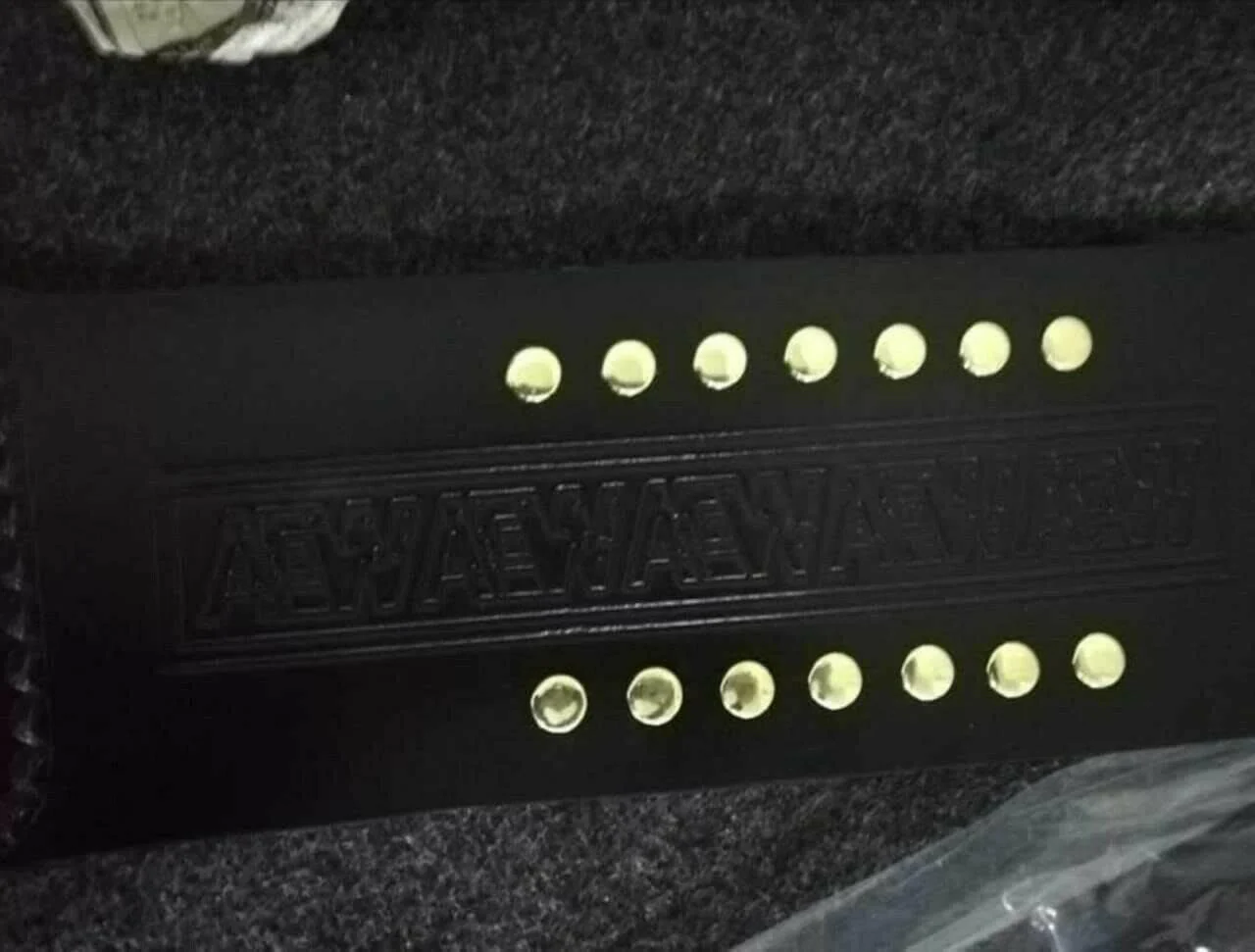 AEW Heavyweight Brass Championship Belt Replica - Image 6