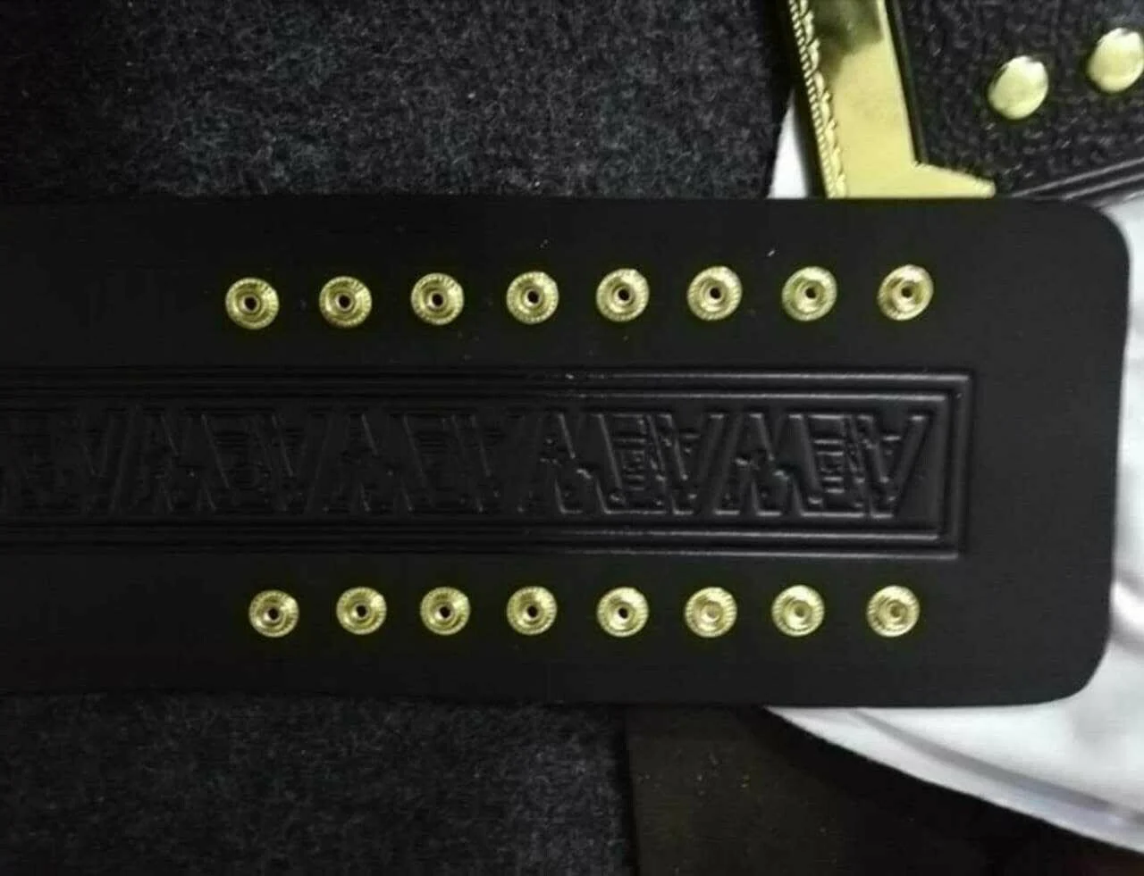 AEW Heavyweight Brass Championship Belt Replica - Image 8