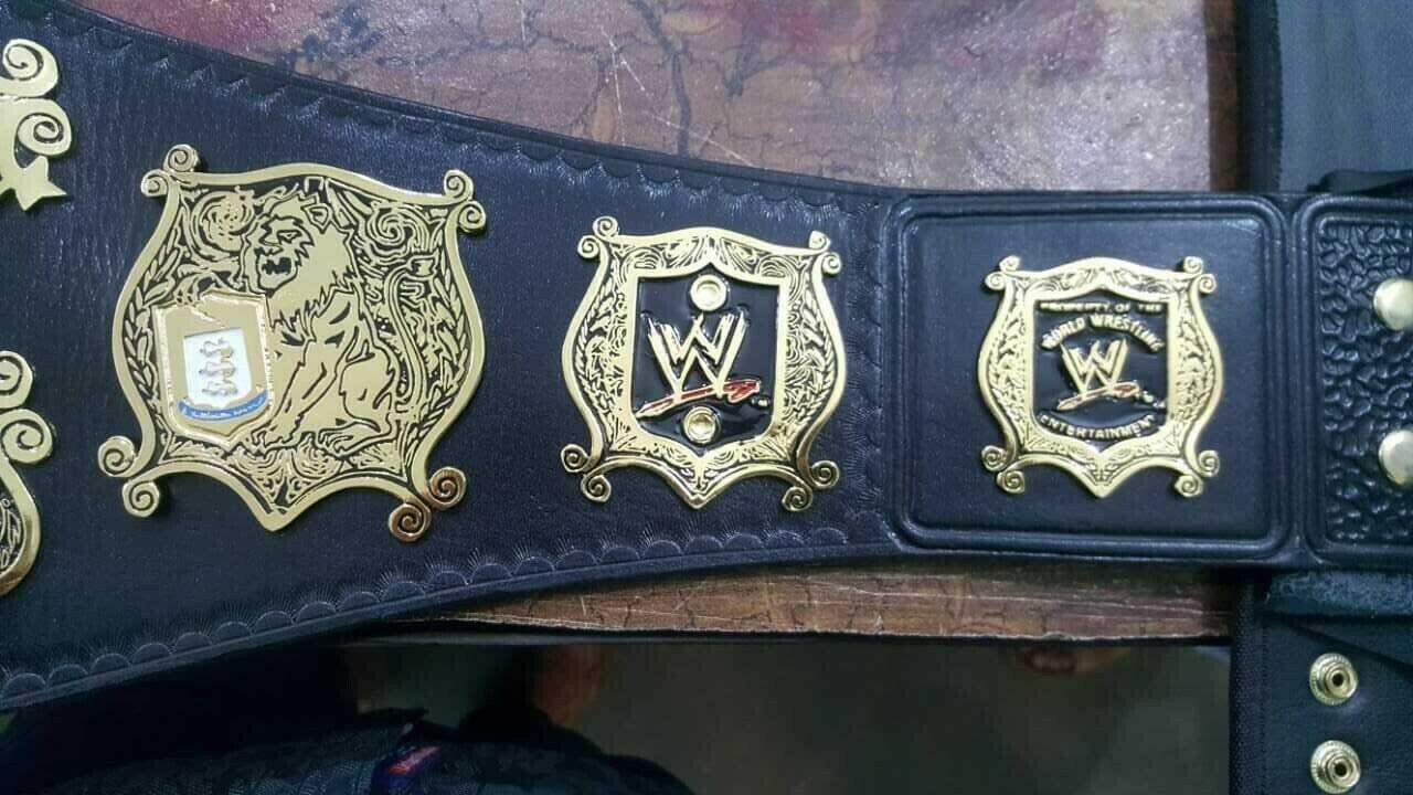 WWE UNDISPUTED Zinc Championship Belt - Image 6